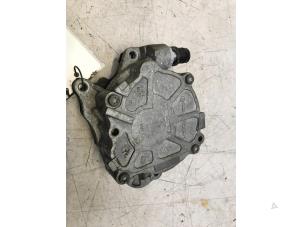 Used Vacuum pump (diesel) Volkswagen Sharan (7N) 2.0 TDI 16V Price € 20,00 Margin scheme offered by Poolman autodemontage