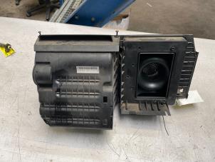 Used Air box Volvo S80 (AR/AS) 2.5 T Turbo 20V Price € 40,00 Margin scheme offered by Poolman autodemontage