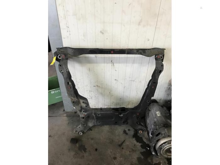 Usagé Faux châssis Volvo S80 (AR/AS) 2.5 T Turbo 20V Prix € 75,00 Règlement à la marge proposé par Poolman autodemontage