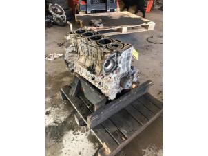 Used Engine crankcase Volvo V70 (BW) 2.4 D 20V Price € 250,00 Margin scheme offered by Poolman autodemontage