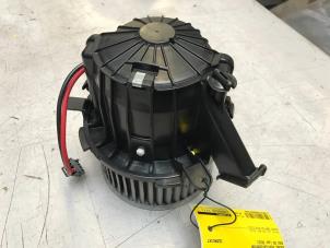 Used Heating and ventilation fan motor Audi A5 Sportback (8TA) 3.0 TDI V6 24V Price € 40,00 Margin scheme offered by Poolman autodemontage