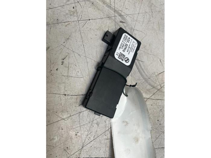 Gebrauchte Antenne Opel Astra J (PC6/PD6/PE6/PF6) 1.7 CDTi 16V 110 Preis € 20,00 Margenregelung angeboten von Poolman autodemontage