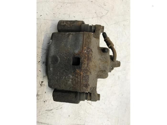 Front brake calliper, right from a Mazda 6 SportBreak (GH19/GHA9) 2.2 CDVi 16V 163 2011