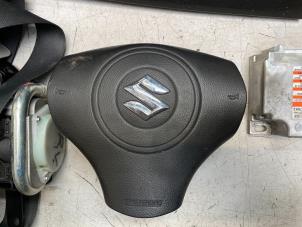 Used Airbag set + module Suzuki Grand Vitara II (JT) 2.4 16V Price € 100,00 Margin scheme offered by Poolman autodemontage