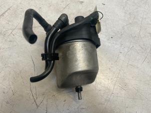 Used Fuel filter housing Peugeot 207/207+ (WA/WC/WM) 1.6 HDi Price € 40,00 Margin scheme offered by Poolman autodemontage