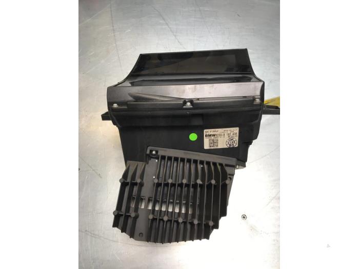 Gebrauchte Frontscheibenanzeige BMW 7 serie (F01/02/03/04) 750i,Li,LiS V8 32V Preis € 250,00 Margenregelung angeboten von Poolman autodemontage
