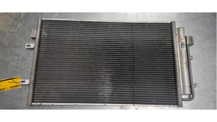 Air conditioning condenser from a Iveco New Daily V 35C17/C17D/S17, 40/45/50/60/70C17 2012