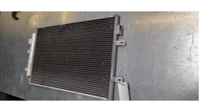 Klima Kondensor van een Iveco New Daily V 35C17/C17D/S17, 40/45/50/60/70C17 2012
