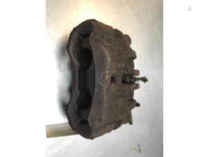 Usagé Etrier de frein (pince) avant droit Iveco New Daily IV 40C15 Prix € 60,50 Prix TTC proposé par Poolman autodemontage