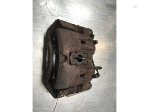 Used Rear brake calliper, right Iveco New Daily IV 40C15 Price € 60,50 Inclusive VAT offered by Poolman autodemontage