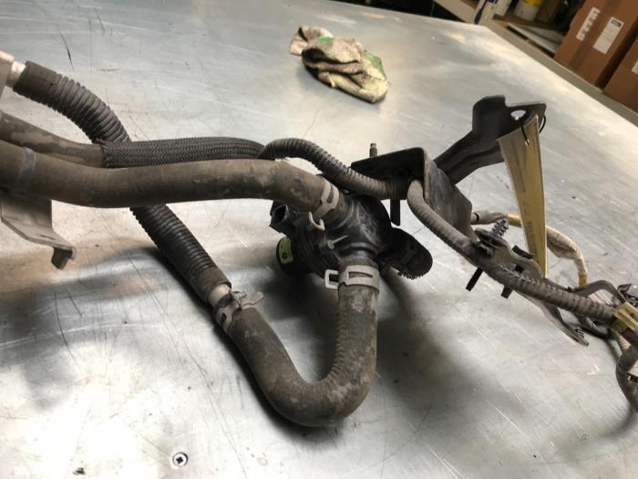 Begagnade Extra vattenpump Dodge 1500 Crew Cab (DS) 3.0 V6 Diesel 4x4 Pris € 100,00 Marginaltabell erbjuds av Poolman autodemontage