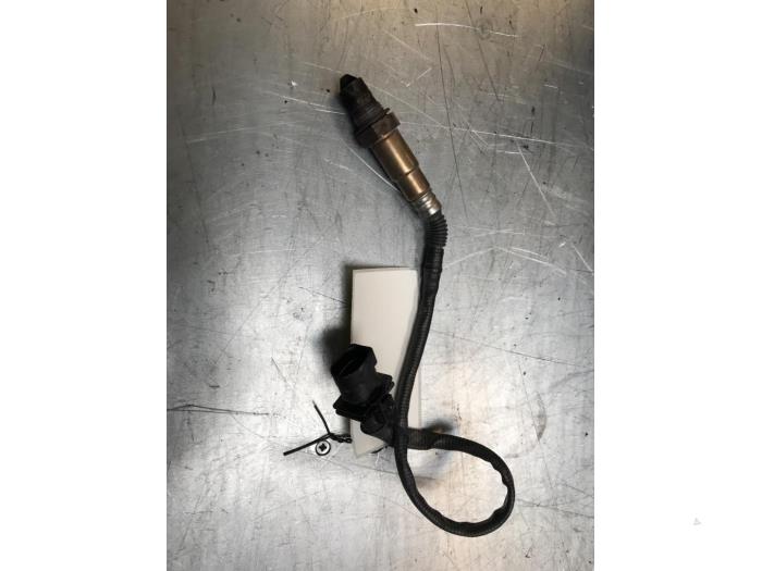 Lambda probe from a RAM 1500 Crew Cab (DS) 3.0 V6 Diesel 4x4 2016