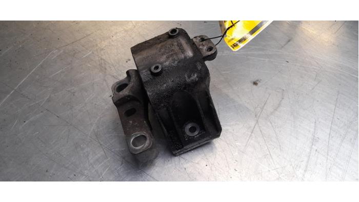 Used Engine mount Audi TT (8N3) 1.8 T 20V Quattro Price € 20,00 Margin scheme offered by Poolman autodemontage