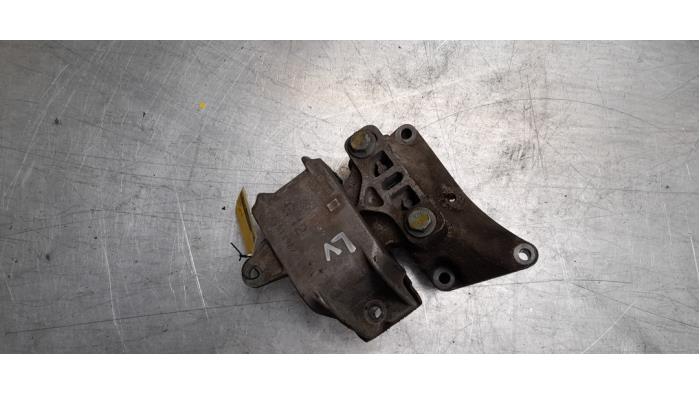 Used Engine mount Audi TT (8N3) 1.8 T 20V Quattro Price € 25,00 Margin scheme offered by Poolman autodemontage