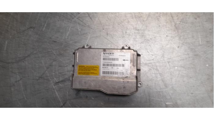 Airbag Module from a Volvo V70 (BW) 2.4 D 20V 2009