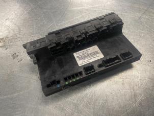 Used Fuse box Mercedes E Combi (S211) 3.2 E-320 CDI 24V Price € 30,00 Margin scheme offered by Poolman autodemontage