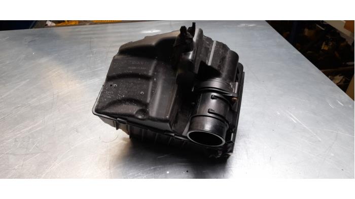 Gebrauchte Luftfiltergehäuse Renault Megane III Berline (BZ) 1.5 dCi 110 Preis € 25,00 Margenregelung angeboten von Poolman autodemontage