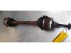 Front drive shaft, left from a Volkswagen Passat (3B3), 2000 / 2005 1.8 Turbo 20V, Saloon, 4-dr, Petrol, 1.781cc, 110kW (150pk), FWD, AWT; EURO4, 2000-10 / 2005-03, 3B3 2005