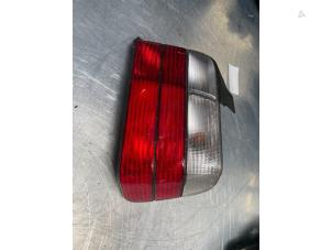 Used Taillight, right BMW 3 serie (E36/4) 316i Price € 30,00 Margin scheme offered by Poolman autodemontage