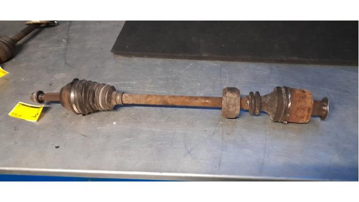 Front drive shaft, right from a Renault Twingo II (CN) 1.2 16V GT TCE 2009