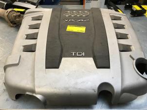 Begagnade Motorkåpa Audi Q7 (4LB) 4.2 TDI V8 32V Tiptronic Pris € 75,00 Marginaltabell erbjuds av Poolman autodemontage