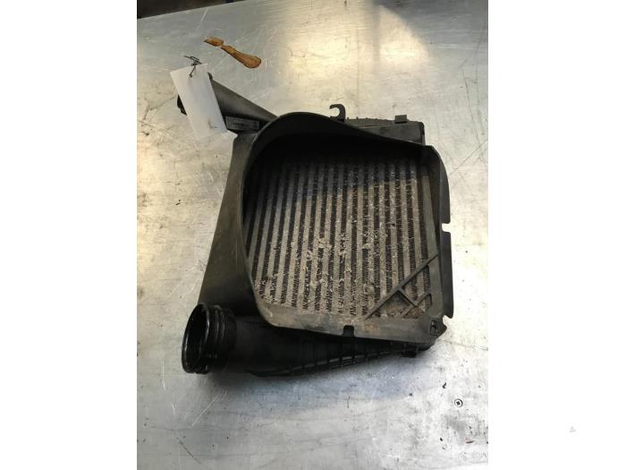 Usados Intercooler Audi Q7 (4LB) 4.2 TDI V8 32V Tiptronic Precio € 50,00 Norma de margen ofrecido por Poolman autodemontage