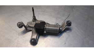Usagé Moteur essuie-glace arrière Toyota RAV4 (A3) 2.2 D-CAT 16V 4x4 Prix € 30,00 Règlement à la marge proposé par Poolman autodemontage