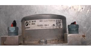 ABS Pumpe van een BMW 1 serie (F20) 118i 1.5 TwinPower 12V 2018