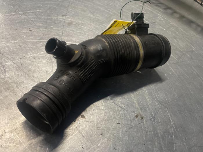 Manicotto Intercooler In Kevlar Per Alfa Romeo Giulietta 2.0 JTDM 140-170 CV - Ricambio Compatibile 50517521