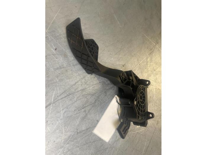 Begagnade Gaspedalsensor Seat Toledo (NHAA) 1.2 TSI Pris € 30,00 Marginaltabell erbjuds av Poolman autodemontage
