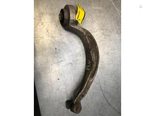 Used Front wishbone, right Audi A4 (B8) 1.8 TFSI 16V Price € 25,00 Margin scheme offered by Poolman autodemontage