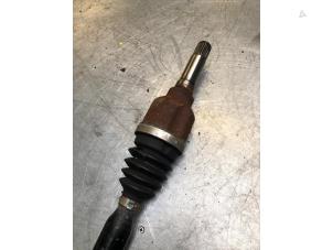Used Front drive shaft, right Citroen C3 (SC) 1.4 HDi Price € 40,00 Margin scheme offered by Poolman autodemontage