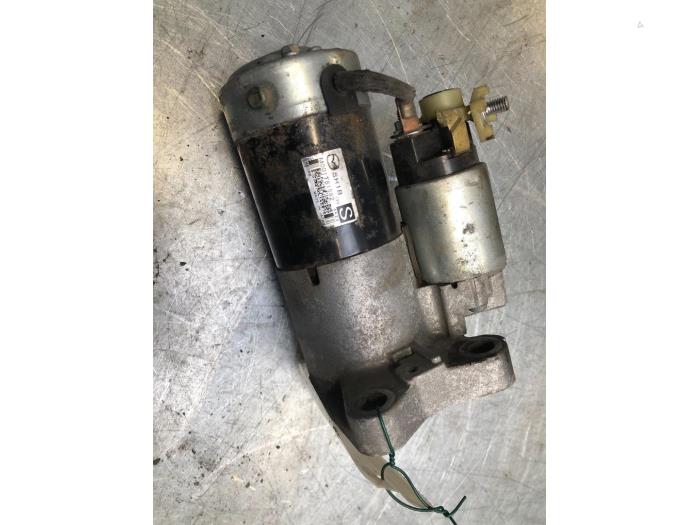 Anlasser van een Mazda 6 (GJ/GH/GL) 2.2 SkyActiv-D 175 16V 2014