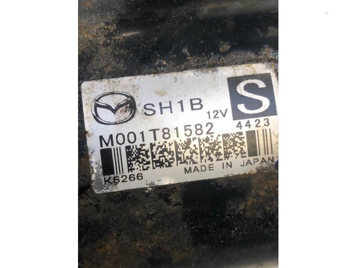 Anlasser van een Mazda 6 (GJ/GH/GL) 2.2 SkyActiv-D 175 16V 2014