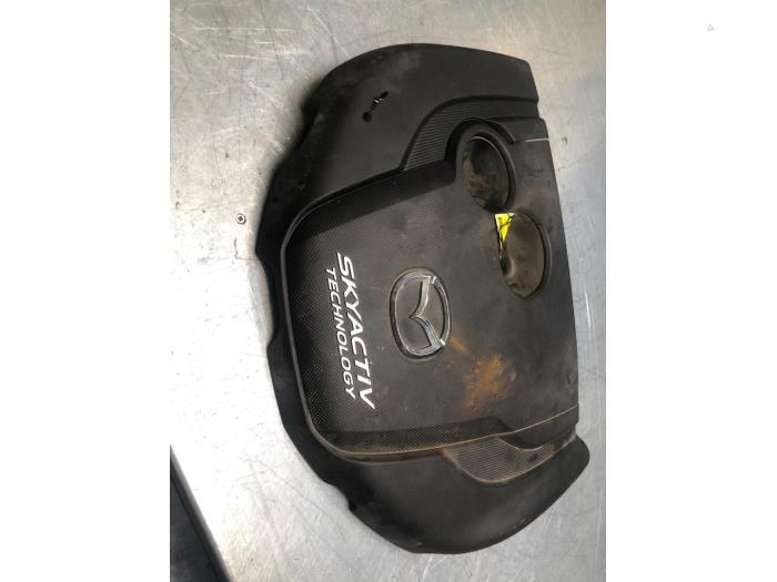 Gebrauchte Abdeckblech Motor Mazda 6 (GJ/GH/GL) 2.2 SkyActiv-D 175 16V Preis € 30,00 Margenregelung angeboten von Poolman autodemontage