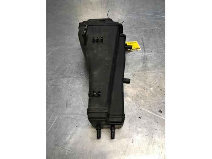 Gebrauchte Kohlenstofffilter Porsche Boxster (986) 3.2 S 24V Preis € 30,00 Margenregelung angeboten von Poolman autodemontage