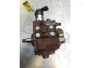 Used Mechanical fuel pump Suzuki Grand Vitara II (JT) 1.9 DDiS Price on request offered by Poolman autodemontage
