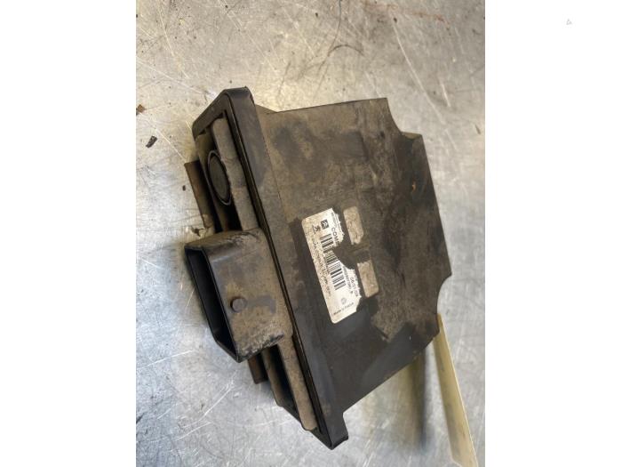 Used Automatic gearbox computer Citroen C4 Grand Picasso (UA) 1.6 16V THP 140 Autom. Price € 75,00 Margin scheme offered by Poolman autodemontage