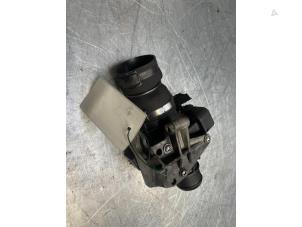 Used Throttle body Peugeot 308 (4A/C) 1.6 HDi 16V FAP Price € 30,00 Margin scheme offered by Poolman autodemontage