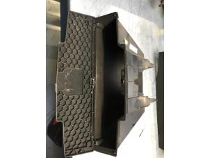 Used Storage compartment Audi TT Roadster (8J9) 2.0 TFSI 16V Price € 40,00 Margin scheme offered by Poolman autodemontage