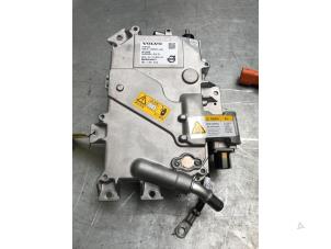 Used Inverter Volvo V60 I (FW/GW) 2.4 D6 20V Plug-in Hybrid AWD Price € 150,00 Margin scheme offered by Poolman autodemontage