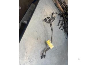 Used Power steering line Jeep Grand Cherokee (WH/WK) 3.0 CRD V6 24V Price € 75,00 Margin scheme offered by Poolman autodemontage