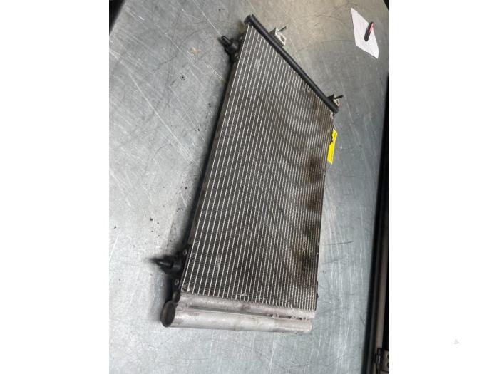 Begagnade AC-radiator Peugeot 308 SW (4E/H) 1.6 VTI 16V Pris € 30,00 Marginaltabell erbjuds av Poolman autodemontage