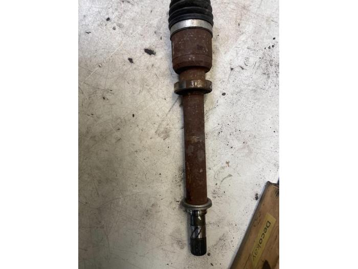 Front drive shaft, right from a Renault Modus/Grand Modus (JP) 1.2 16V 2006