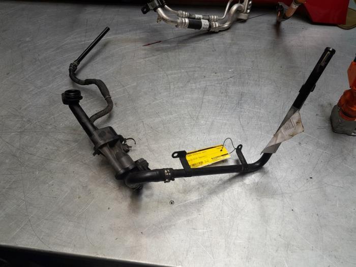 Usagé Ventilation carter Alfa Romeo Giulietta (940) 1.6 JTDm 16V Prix € 50,00 Règlement à la marge proposé par Poolman autodemontage