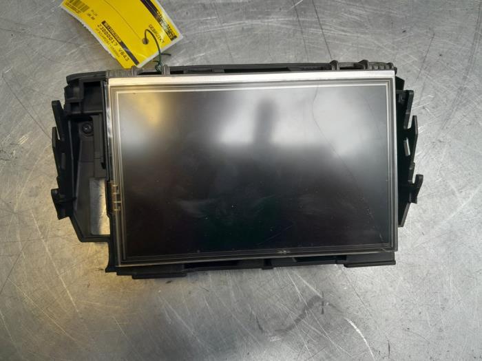 Begagnade Innerdisplay Peugeot 2008 (CU) 1.2 Vti 12V PureTech 82 Pris € 50,00 Marginaltabell erbjuds av Poolman autodemontage