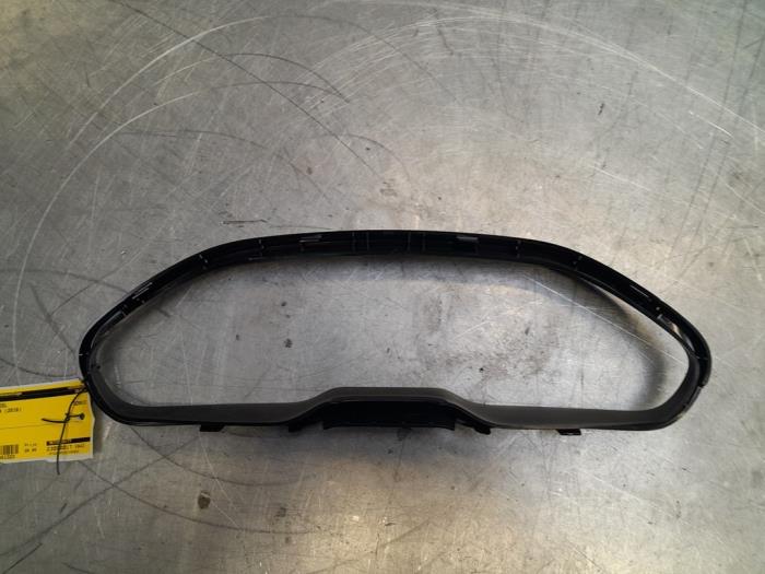 Elément tableau de bord d'un Peugeot 2008 (CU) 1.2 Vti 12V PureTech 82 2016