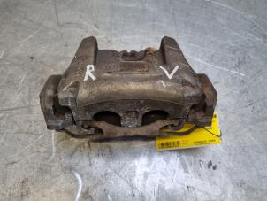 Used Front brake calliper, right Ford Galaxy (CK) 2.0 TDCi 180 16V Price € 30,00 Margin scheme offered by Poolman autodemontage