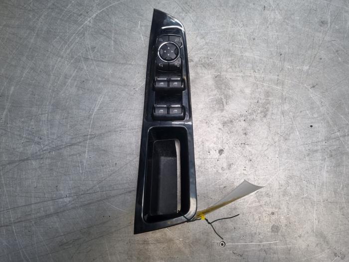 Usados Interruptor de ventanilla eléctrica Ford Galaxy (CK) 2.0 TDCi 180 16V Precio € 50,00 Norma de margen ofrecido por Poolman autodemontage