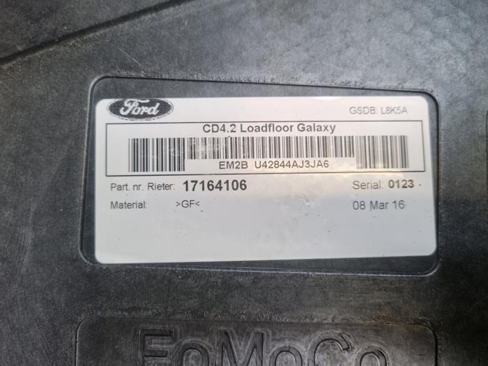 Mata bagaznika z Ford Galaxy (CK) 2.0 TDCi 180 16V 2016